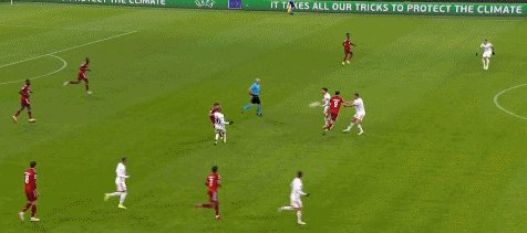欧冠官方正版下载-【早报】CR7!欧冠滴神!