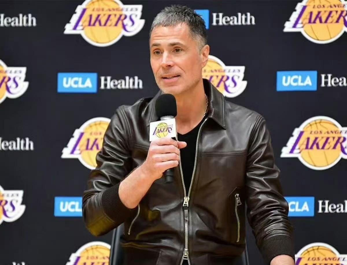 欧冠手机直播软件-NBA交易截止夜:商业的冷酷算计与球员的流浪命运